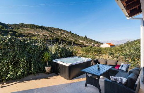 1 Bedroom Beautiful Home In Dol Postira - Foto 8