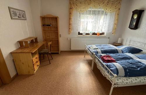 Schöne Zimmer mit gemeinsamer Nutzung von Bad, Toilette und Küche - Foto 25