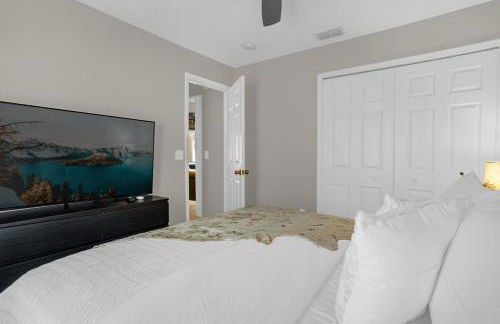 1st Animatronic Dinosaur Villa - Photo 30