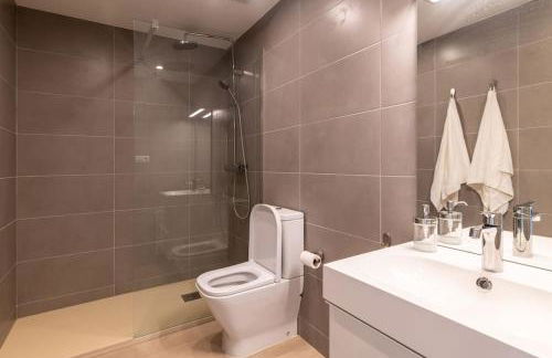 Centric and spacious, excellent for families - Photo 12