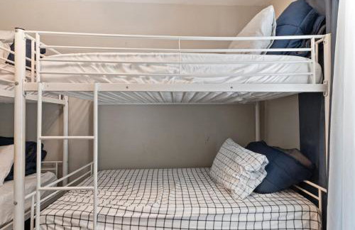 Breezy like Sunday Morning- Close to Everything! - Photo 44