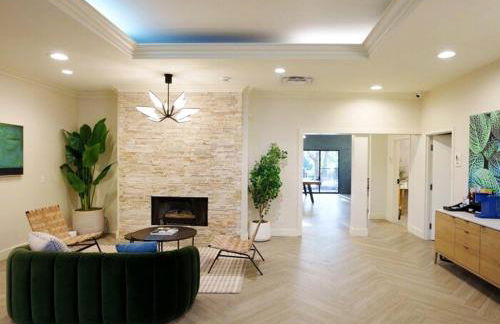 Modern Midtown Studio and Private Balcony - Foto 11