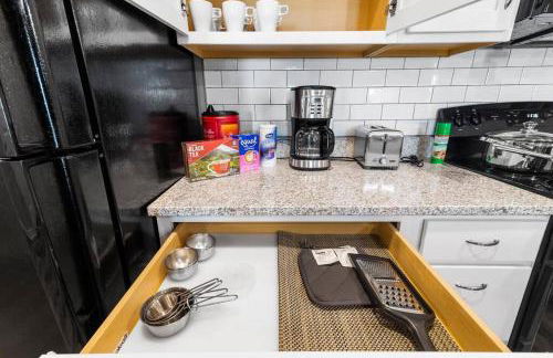 Elegant 3BR/2BA Condo Near Beaches & Attractions - Foto 9