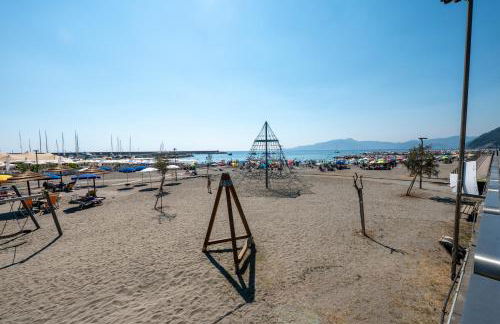 291 - Casa Nemo, Relax sul Lungomare di Chiavari - Foto 7