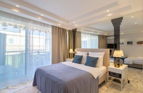 ROYAL PROMENADE Pool Terrace Sea View Air Conditioning - Foto 4