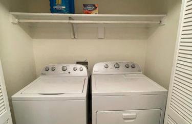 6BR Downtown Side-by-Side Townhomes 2 Garages - Foto 7