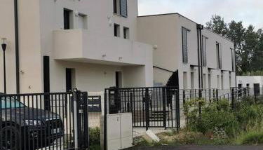 Maison de rêve à Valras Plage pour 8 personnes idéale pour les familles à 10 minutes de la mer avec jardin terrasse climatisation wifi et deux parkings - Foto 3