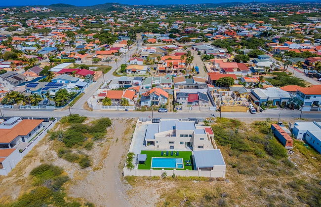 NEW 4br4ba Villa Across of Palmbeach w Pvt Pool - Foto 41