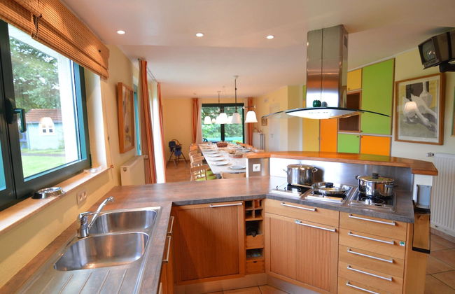 Scenic Villa Near Lake View - Foto 12