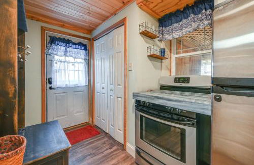 Large Family Home 5 Mi to Dtwn Hagerstown! - Photo 22