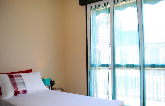 Bnbook - Sesto Calende Train Station - Foto 7