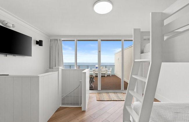 Edgewater Beach Resort #207 Tower 2 by Book That Condo - Foto 85