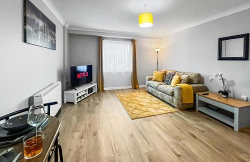 Stylish Apartment Near Heathrow, Skyline Views - Foto 2