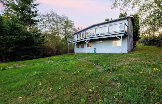 Incredible Water Views, Deck Relaxing Retreat Greenbank Getaway by Avantstay - Foto 30