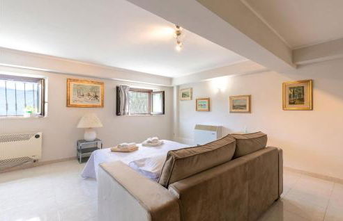 Cozy Apartment In Loc Fontanelle - Foto 22