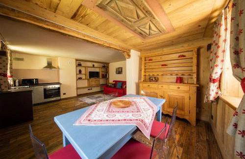 Casa Vacanze Petit Haury - Alloggi ad uso turistico vda Arvier n 0039 e n 0040 - - Foto 12