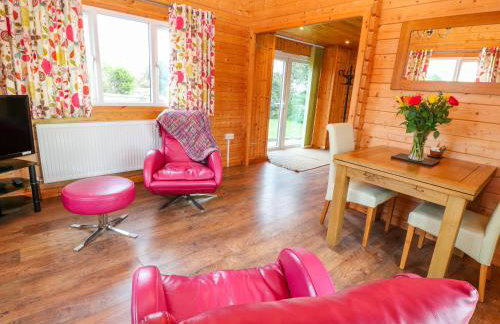 Borah Lodge - Photo 6