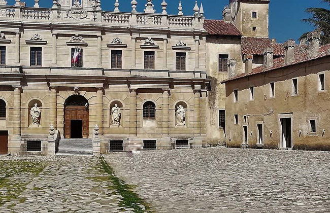 Certosa di Padula Tour - Foto 1