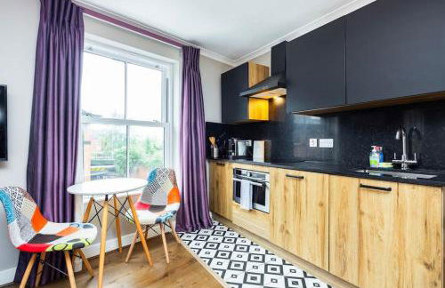 Cosy Modern Studio In The Heart Of Balham - Photo 1