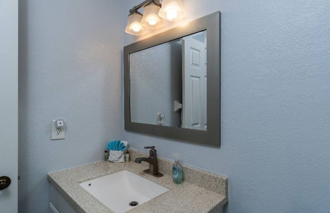 Canal Dreams 3 BR 2 BA Pool Home on the Canal - Photo 42