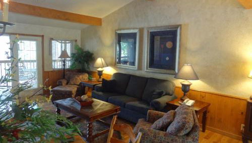 C16, Two bedroom, two bath, log-sided Harbor North luxury cottage with hot tub, cottage - Foto 4