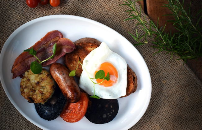 The Horse & Jockey Wessington - Photo 34