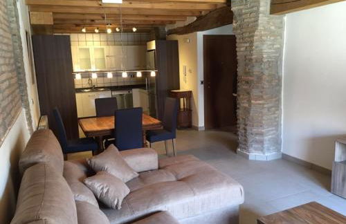 Plaza Apartamentos - Photo 29