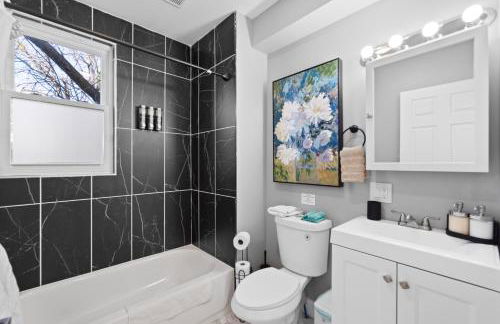 Urban Charm | Near EWR Airport Easy Access to NYC - Foto 18