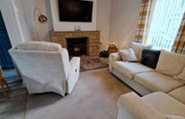 Immaculate 2-bed Cottage - Free Wifi - Foto 8