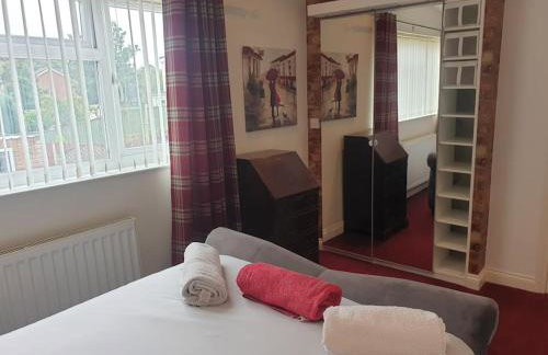 Coates Road-Spacious 4 bed home-near RD&E-parking - Foto 13