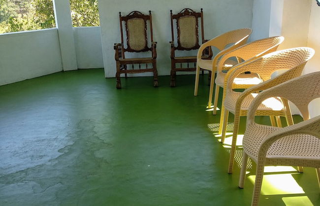 Windsor Forest Bungalow - Photo 12