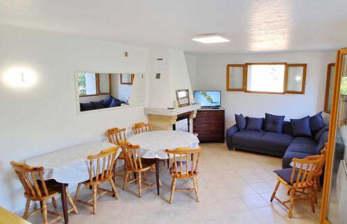 3 Bed House Sleeps 8 -Private Garden -Pets Ok - Foto 37