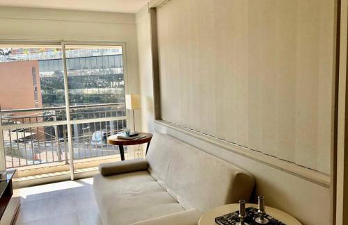 4082 - Em frente ao hospital Albert Einstein e Estádio do Morumbi - Foto 14