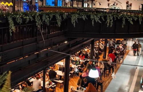 Luxury Riverfront Apartment - Foto 28