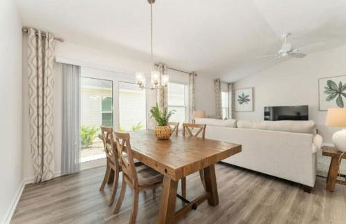 Large 3 bedroom with Pool and Golfcart - Foto 19