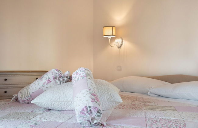 Stunning Apartment in Mombaroccio Near Metauro River - Foto 6