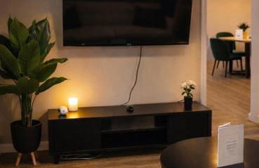 Modern 2BR in Maplewood NJ Easy NYC Access - Photo 2