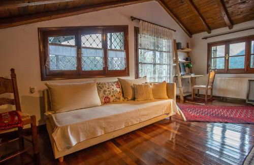 Alonia Forest House - Photo 18