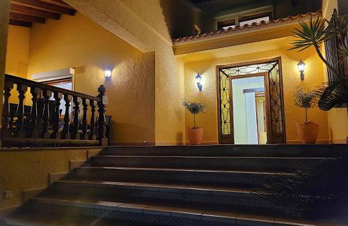 Villa with private pool and tennis court 150 metres from the sea-Villa el Olivo - Photo 78