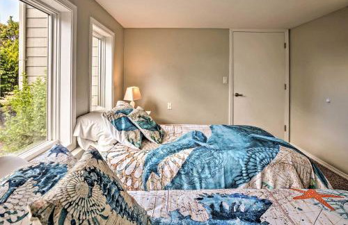 Chic Coos Bay Home with Pacific Ocean Views! - Foto 29