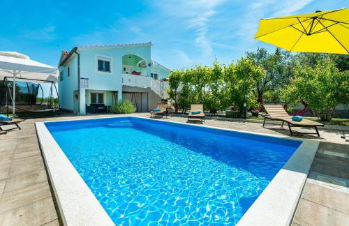 Holiday House Marina with pool - Foto 15
