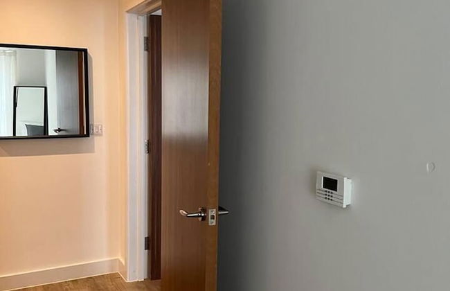 Modern 1 Bed Flat Near Station and City - Foto 21