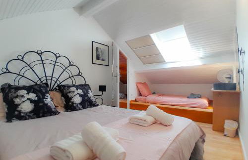 Duplex de Charme avec Bureau - Face Gare RER A - Foto 1