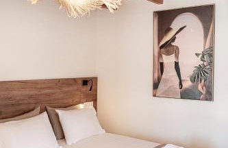 Lavender Suite with Sea View - Beach at your Doorstep - Photo 30