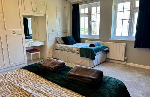 Bayfields house by the Sea, parking, garden, central location - Photo 9