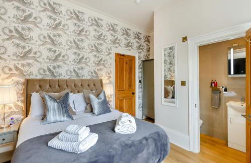 Jorvik Villas - Photo 2