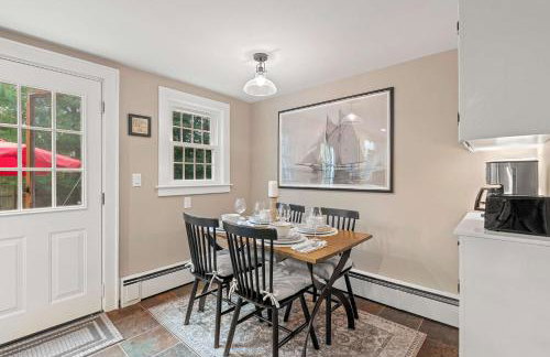 Game Room Central AC 4 mins to Craigville Beach - Photo 14