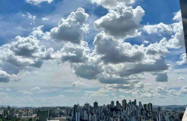 Melhor de BH - Av Barão Homem de Melo 4520 - Apê no Segundo Andar com Vista Linda - Foto 43