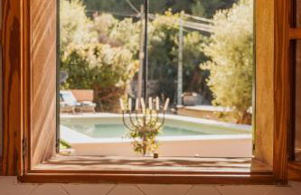 Villa renovada vista al mar y piscina climatizada - Foto 8