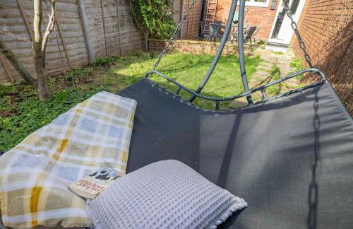 Ealing Manor - 6 beds 3 sofa beds sleeps 9 ppl - Foto 41